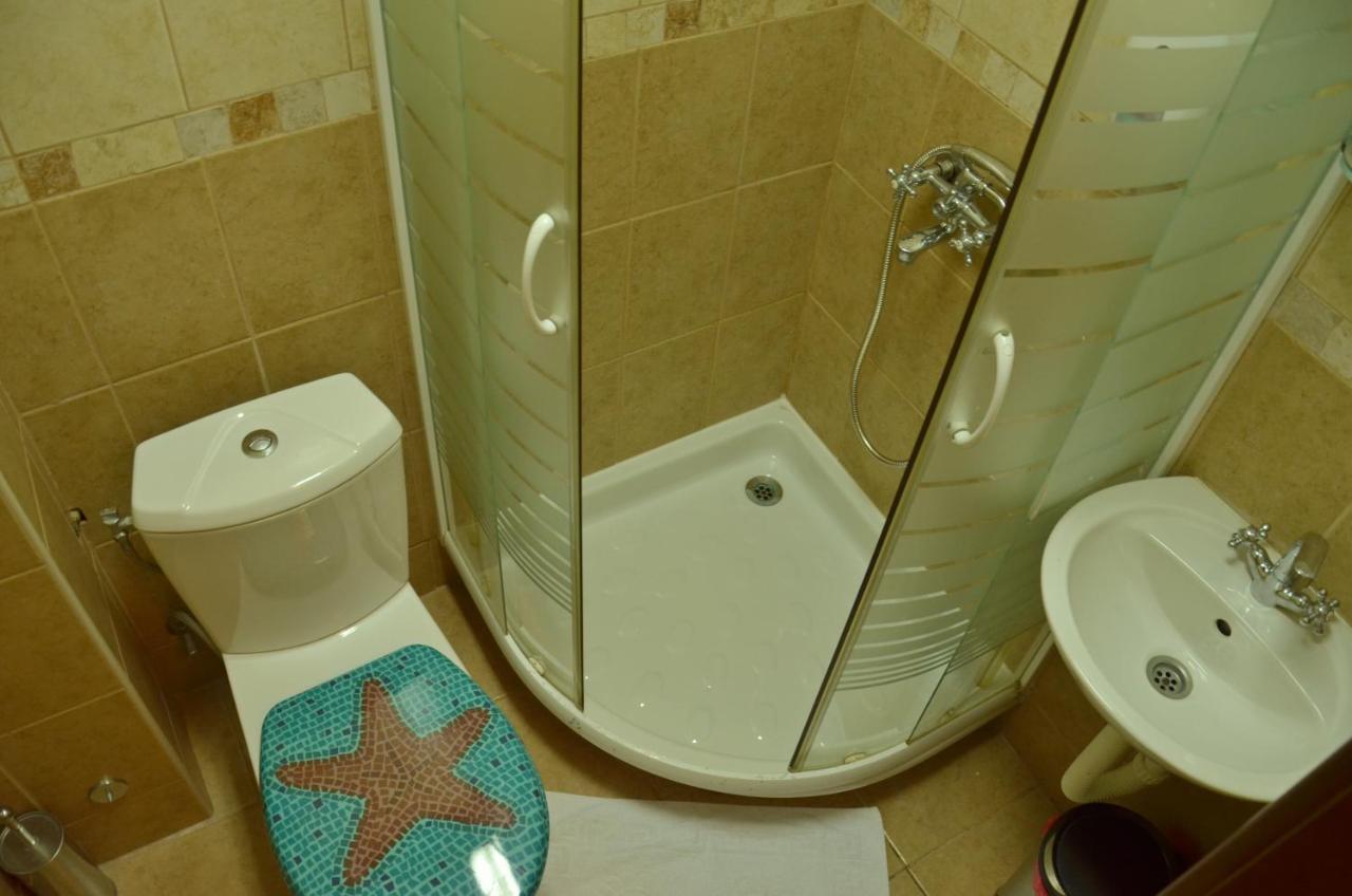 Hotel Pelikan Вирпазар Екстериор снимка